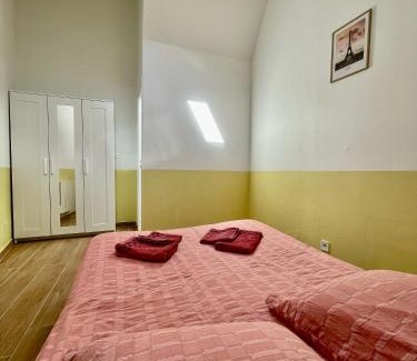Phalempin Apartment | Gîte Le Plain Pied - 5min de la gare vers Lille - Arras - Lens