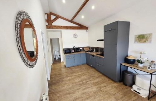 Le Bosc House | Gîte Le rossignol des murailles
