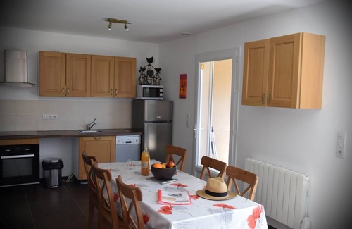 Ailhon Apartment | GÎte Les Cerisiers, 3 stars