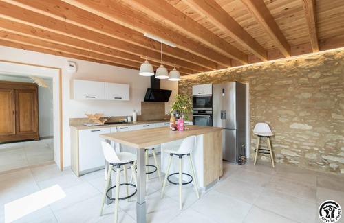 Caraman House | Gîte Les Echaunes - CARAMAN
