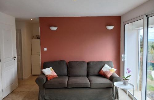 Largentiere House | Gîte Les Muguets - 4 personnes - confort et vue imprenable