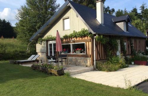 Manerbe House | Gîte les Nenuphars