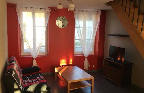 Pougny House | Gîte Les Rondières