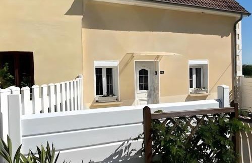 Saint-Firmin-sur-Loire House | Gîte Les Sassiers