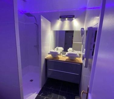 Campagnan House | Gîte Love Dreams Jacuzzi privatif