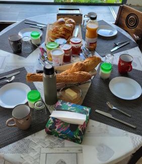 Le Poire-sur-Vie Apartment | Gîte Mélisse