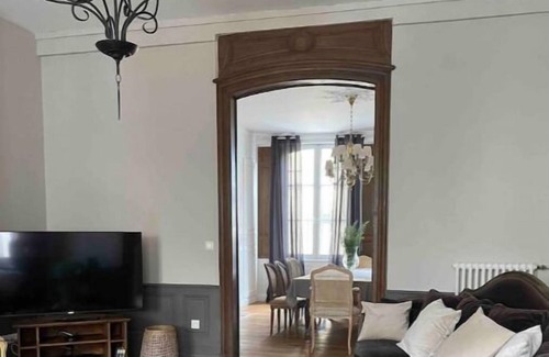 Chalons-en-Champagne House | Gîte - Maison de Ville Avec Jardin - Hôtel Particulier Champenois