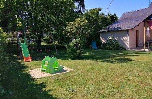 Marigne-Peuton House | Gîte Marigné-Peuton, 4 pièces, 6 personnes - FR-1-600-92