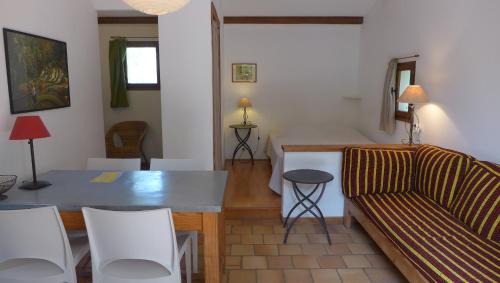 Mirabel-aux-Baronnies House | Gîte Marius