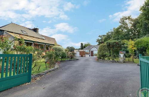 Miniac-Morvan House | Gîte Miniac-Morvan, 4 pièces, 5 personnes - FR-1-538-17