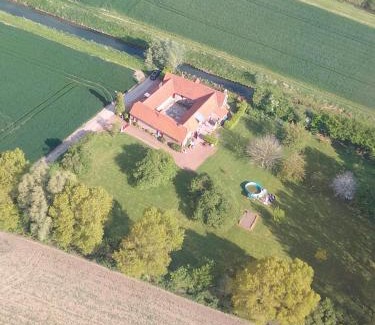 La Couture House | Gîte moderne à la campagne