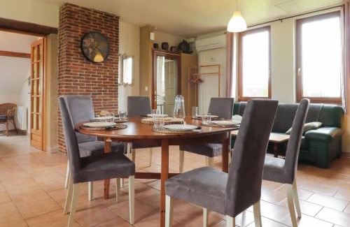 La Trinite-des-Laitiers House | Gîte paisible en Normandie avec WiFi, animaux admis - FR-1-497-227