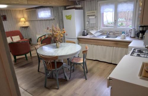 La Bourgonce House | Gîte Paisible au Cœur de la Forêt, Idéal pour 4 Pers avec Terrasse, Jardin et Activités Nature - FR-1-589-322