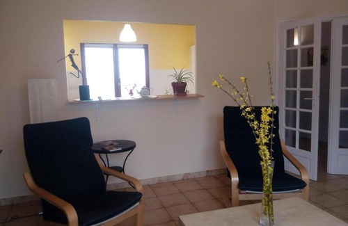 Pujols House | Gîte Pujols, 3 pièces, 4 personnes - FR-1-440-82
