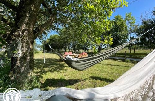 Challans-Gois Communaute House | Gîte rénové avec piscine chauffée et jardin clos, à proximité des plages et de la campagne bio. - FR-1-426-531