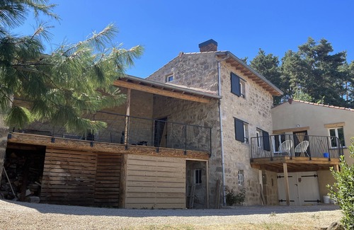 Luriecq Cottage | Gîte Romantique avec piscine, balnéo et sauna