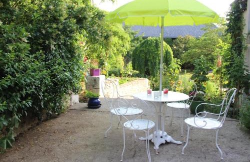 Lignieres-de-Touraine House | Gîte rural avec grand jardin, loisirs et proche des châteaux de la Loire - FR-1-381-68