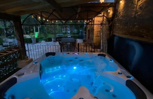 Calvignac House | Gîte Spa Piscine de Peyre-levade