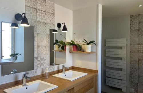 Saint-Leon House | Gîte spacieux à Saint-Léon avec clim et parking - FR-1-489-437