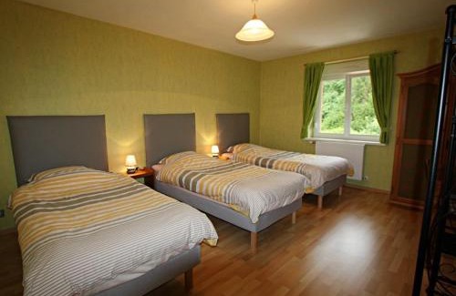 Docelles House | Gîte Spacieux entre Épinal et Gérardmer, Terrasse Privative, 5 Pers, Draps Inclus - FR-1-589-273