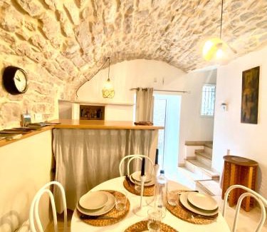 Brissac House | Gîte Thina
