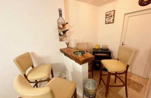 Sublaines House | Gîte Touraine confort moderne avec wifi et parking privé - FR-1-381-603