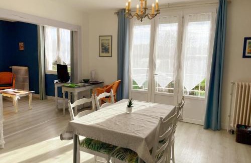 Muides-sur-Loire House | Gîte tout confort avec jardin près du Château de Chambord, idéal pour familles et amis - FR-1-491-372