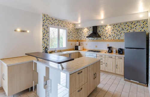 Villenauxe-la-Grande House | Gîte Villenauxe-la-Grande, 5 pièces, 8 personnes - FR-1-543-97