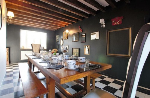 Villenauxe-la-Grande House | Gîte Villenauxe-la-Grande, 5 pièces, 9 personnes - FR-1-543-162