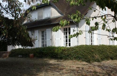 Yvoy-le-Marron House | Gîte Yvoy-le-Marron, 3 pièces, 4 personnes - FR-1-491-117