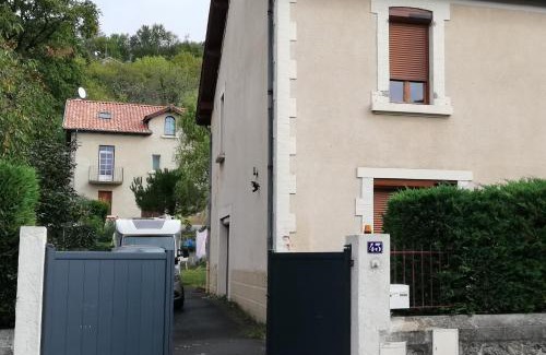 Decazeville House | Gîte43