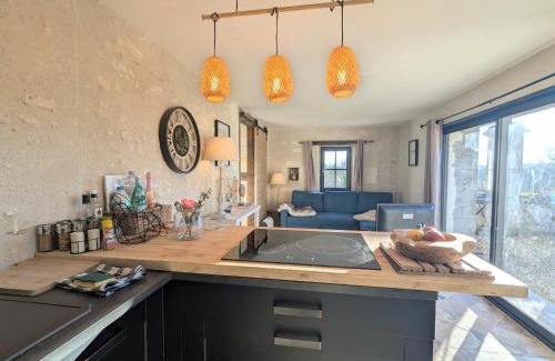 Saint-Cyran-du-Jambot House | Gîtes charmants en Berry avec piscine et spa - FR-1-591-729