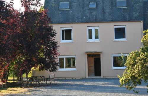 Tribehou House | Gîtes de la terrette