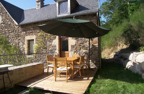 Sainte-Eulalie-d'Olt House | Gîtes des louzets full nature traditional Aveyronnaise stone house