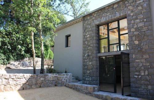 Saint Alban Auriolles House | Gîtes Domaine de la Barnerie