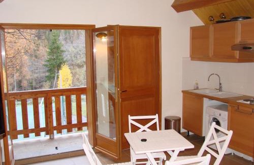 Saint-Dalmas-le-Selvage Apartment | Gîtes du Presbytère