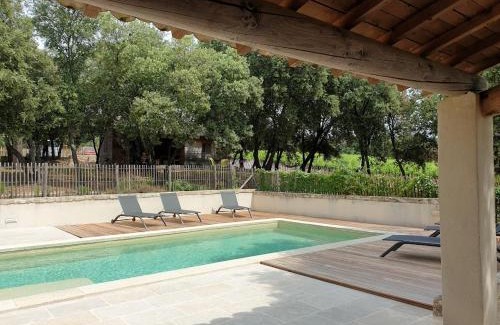 Asperes House | Gîtes "Les Cabanes de Carelle" entre Camargue et Cévennes