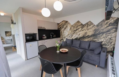 Sainte-Fereole Cottage | Gîtes Roches Vallées 6/8 pers