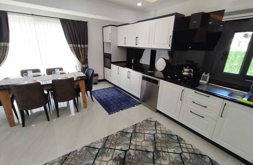 Gocek House | Göcek Merkez 2km Müstakil Orman Manzaralı 4+1Villa