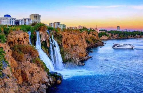 Lara Villa | Güneş Villa Bahçe Katı