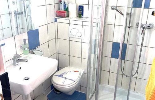 Zuoz Apartment | Günstig und Einfaches Studio auf dem Bauernhof