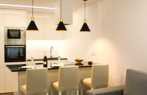 Braga Apartment | G 0.8 - G.OOGLE NEST SMART HOUSE in central location