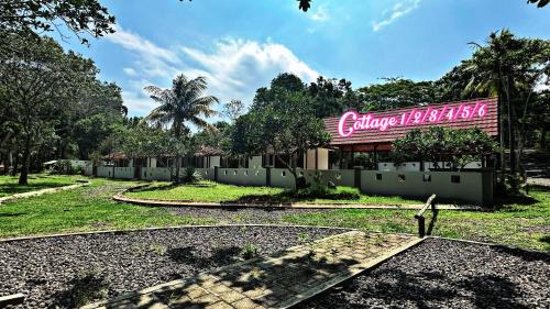 Grajagan Hotel | G Beach Hotel