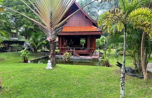 Thong Sala Villa | G HOUSE