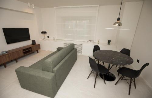 Ruggero Settimo Apartment | G&M Place