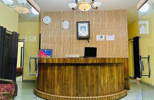 Munnar Bed & Breakfast | G Mount Budget Stay
