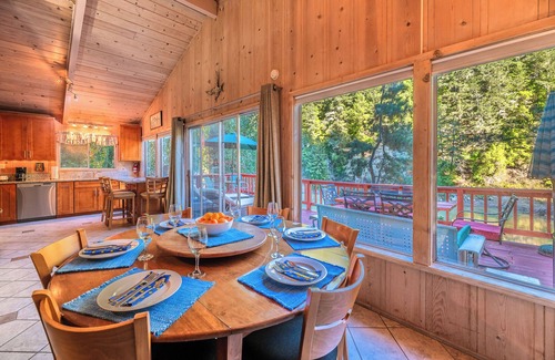Sebastopol House | G's River View!On River Near, Golf Course! Enchanting & Fun and NEW Cabin!