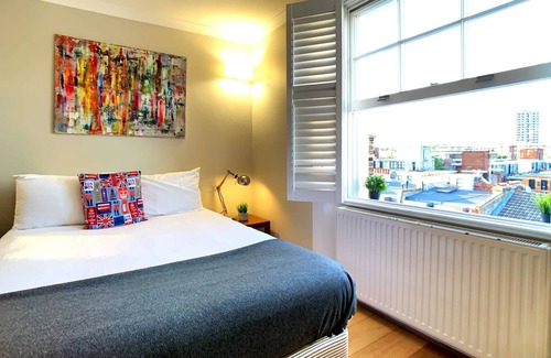 Tachbrook Apartment | G12s - Gem Penthouse flat in the heart of Victoria
