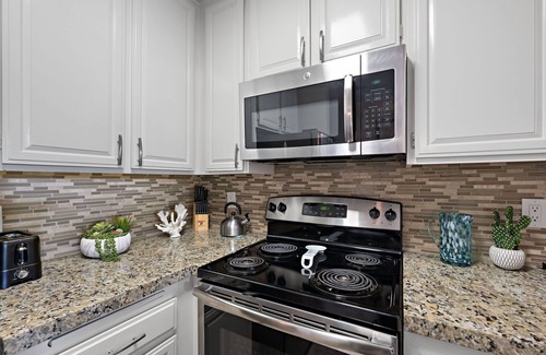 Townsite Condo | G224 North Coast Village - 1 bdrm condo super close to the beach!