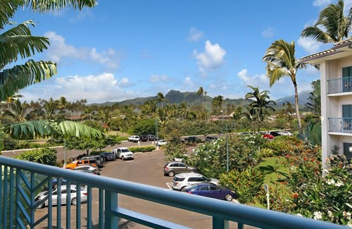 Wailua Condo | G303 - Amazing Value at the Waipouli Beach Resort! 1 Bedroom Suite Sleeps 4 w AC